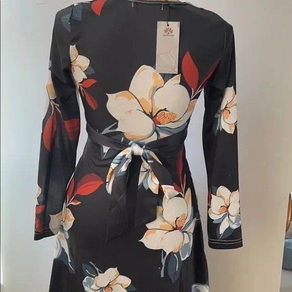 Humelyan Dress‼️ - Picture 4 of 9